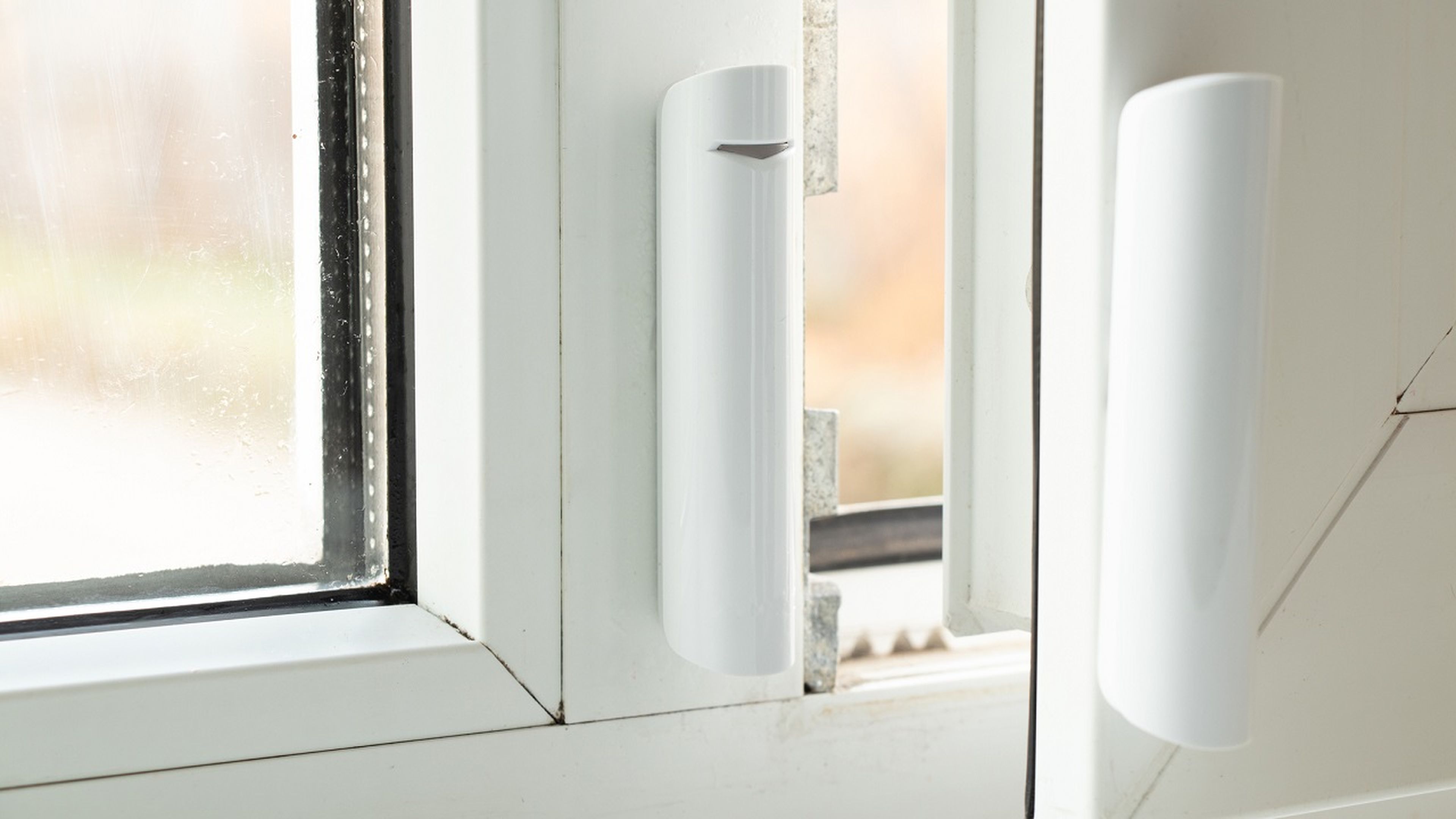 These are the smart sensors that help you save the most in winter